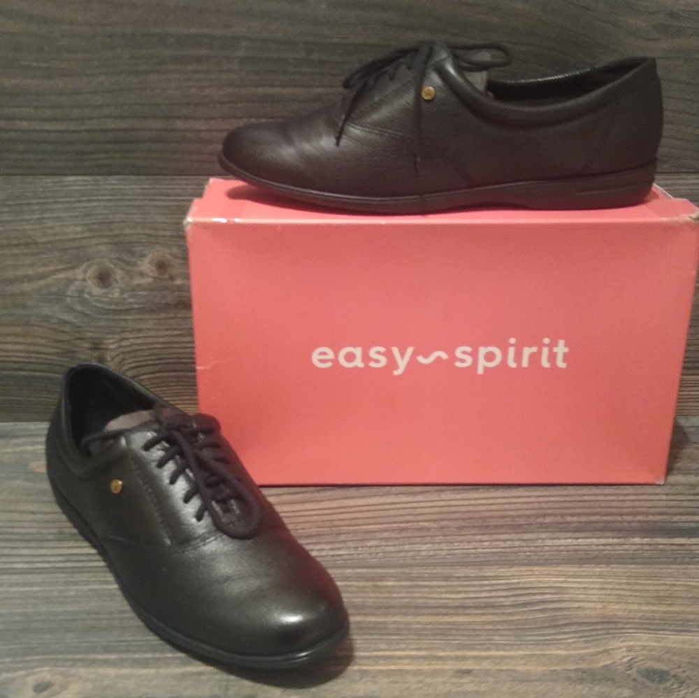 Easy spirit Motion Leather Oxfords Size 8.5 N